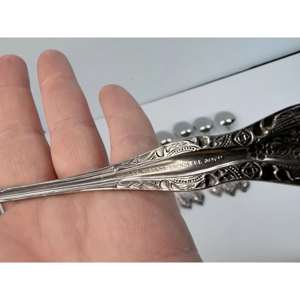 Stanley Roberts DYNASTY Stainless 5 Petal Flower - Set of 8 Soup Spoons Japan